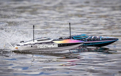 ProBoat Recoil 2 18" Self-Righting Brushless Deep-V RTR (PRB08053)