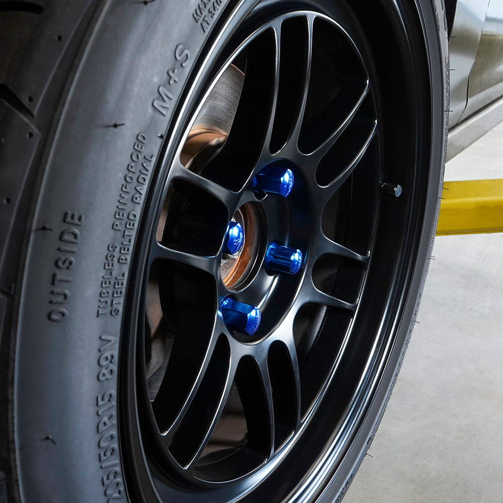 Lug Nuts Blue w/ Lock Key