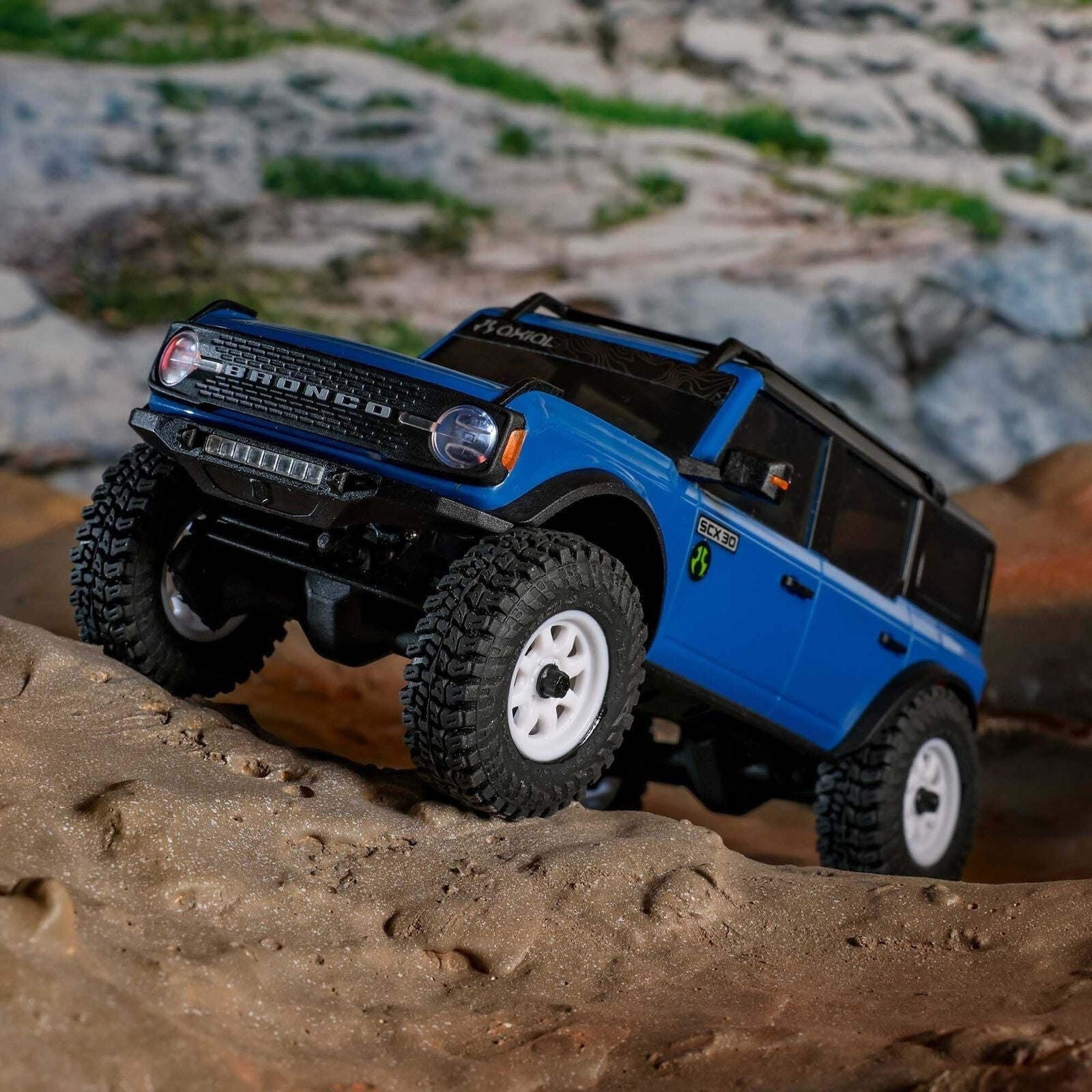 1/30 SCX30 Ford Bronco 4X4 RTR Brushed Rock Crawler (Battery & Charger Included)