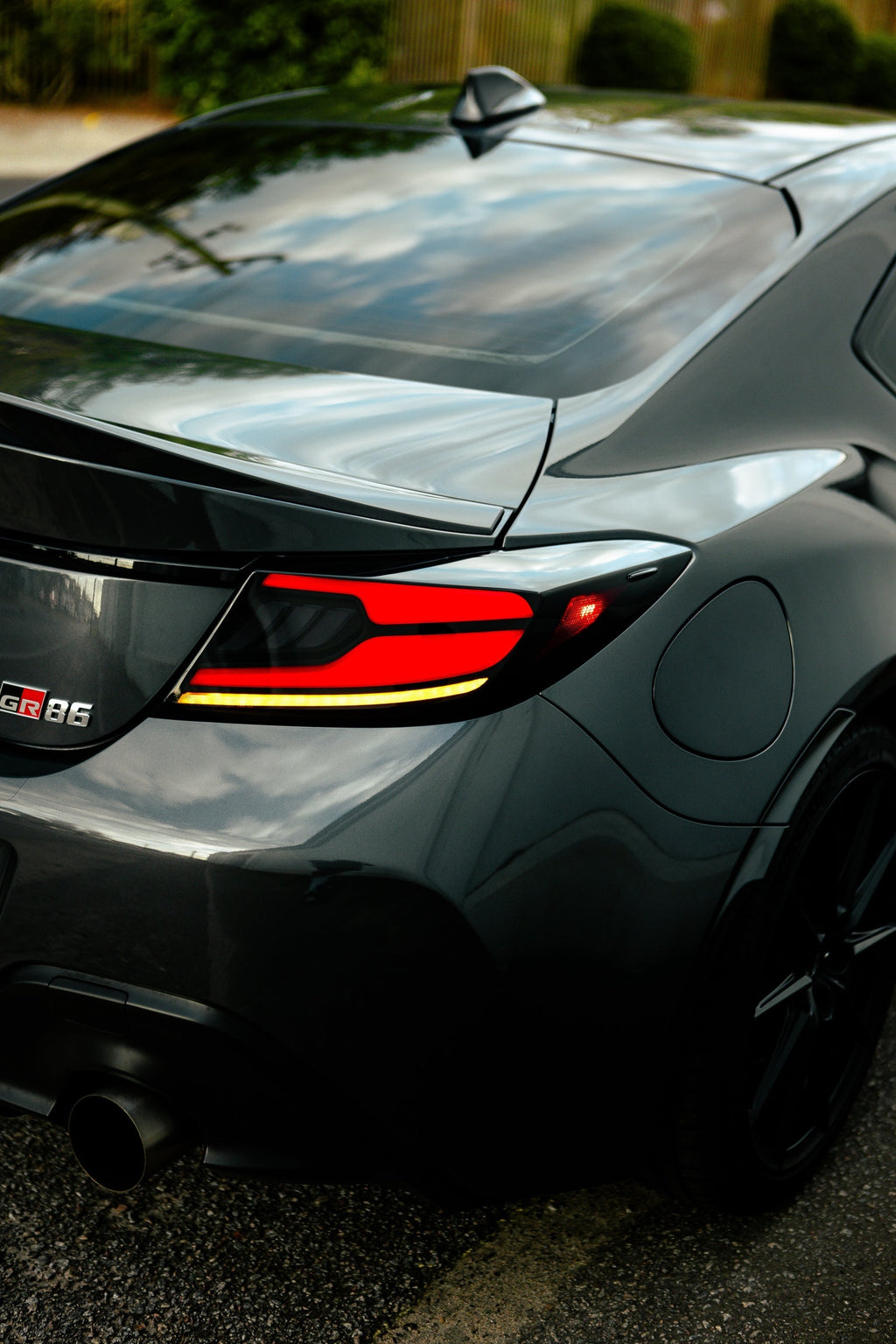 OLM Raiden LED Taillights (Clear Lens/Red Bar) - 2022+ GR86 / BRZ