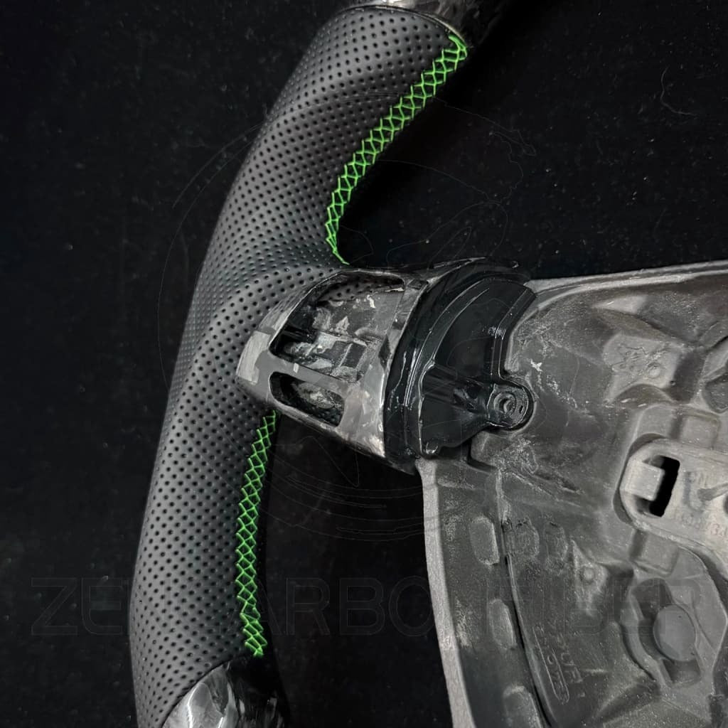 IN STOCK - 2011 -2014 Volkswagen/VW MK6 Jetta Carbon Fiber Steering Wheel