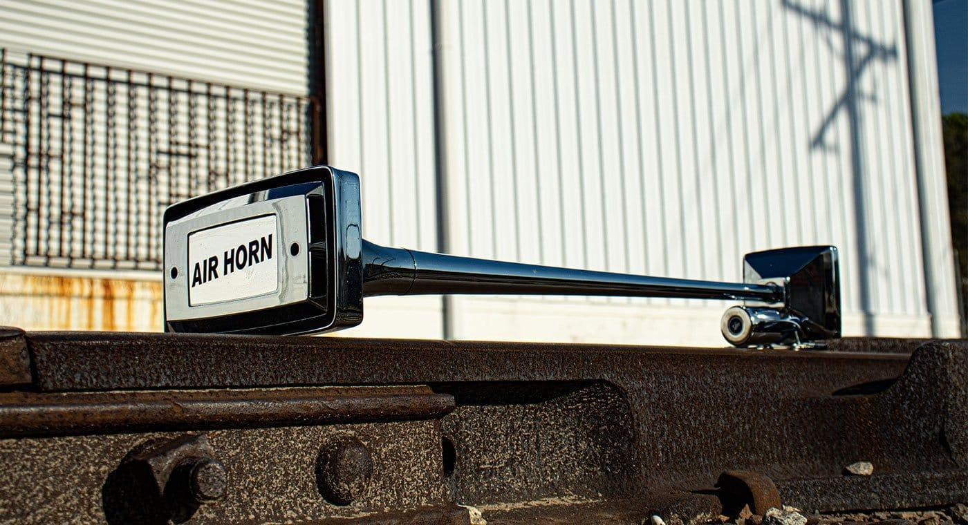Mother Trucker Chrome Air Horn