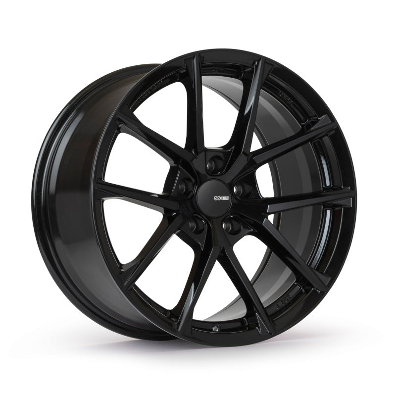 Enkei Helix 18x8.5 / 5x114.3 BP / 45mm Offset / 72.6mm Bore - Black