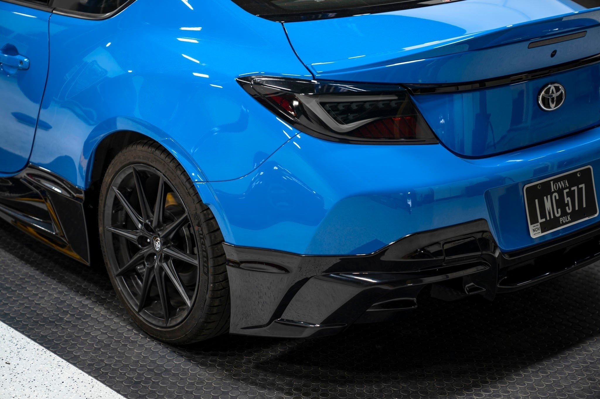OLM TR Style Rear Bumper Lip (Unpainted) - 2022+ GR86 / BRZ