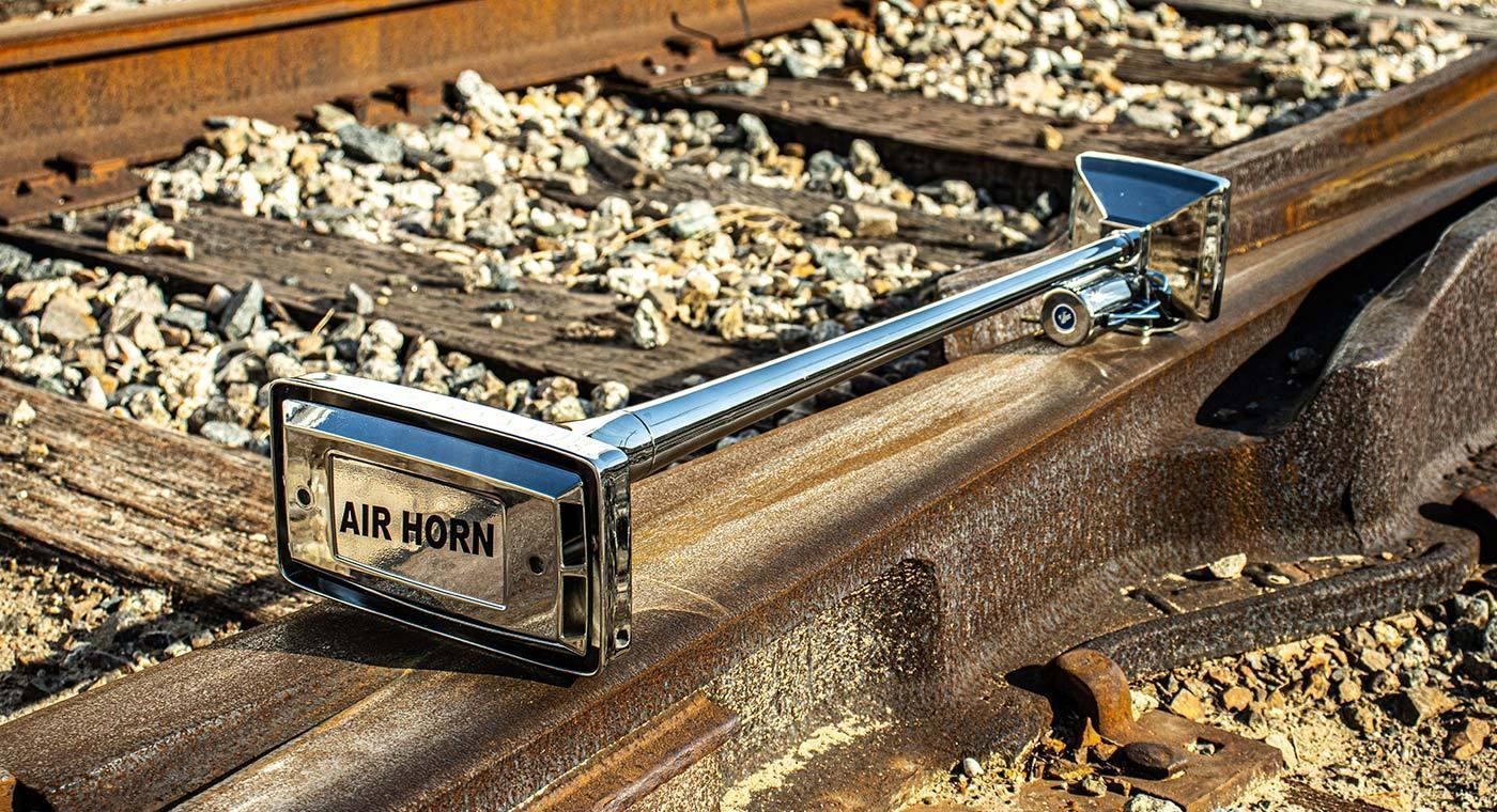 Mother Trucker 127H Air Horn Kit