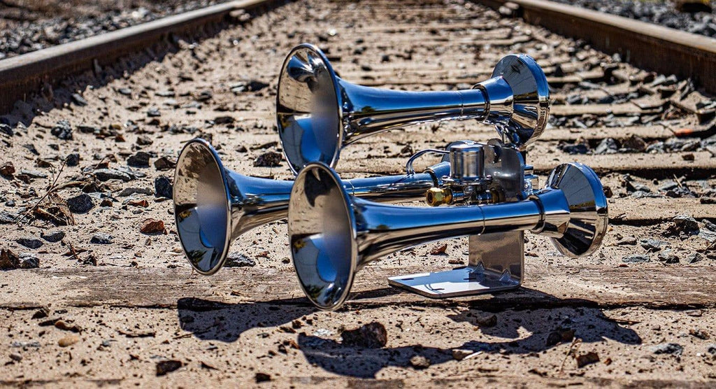 Outlaw Chrome Train Horn